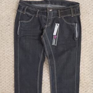 NWT Dark Denim On Trend Jeans